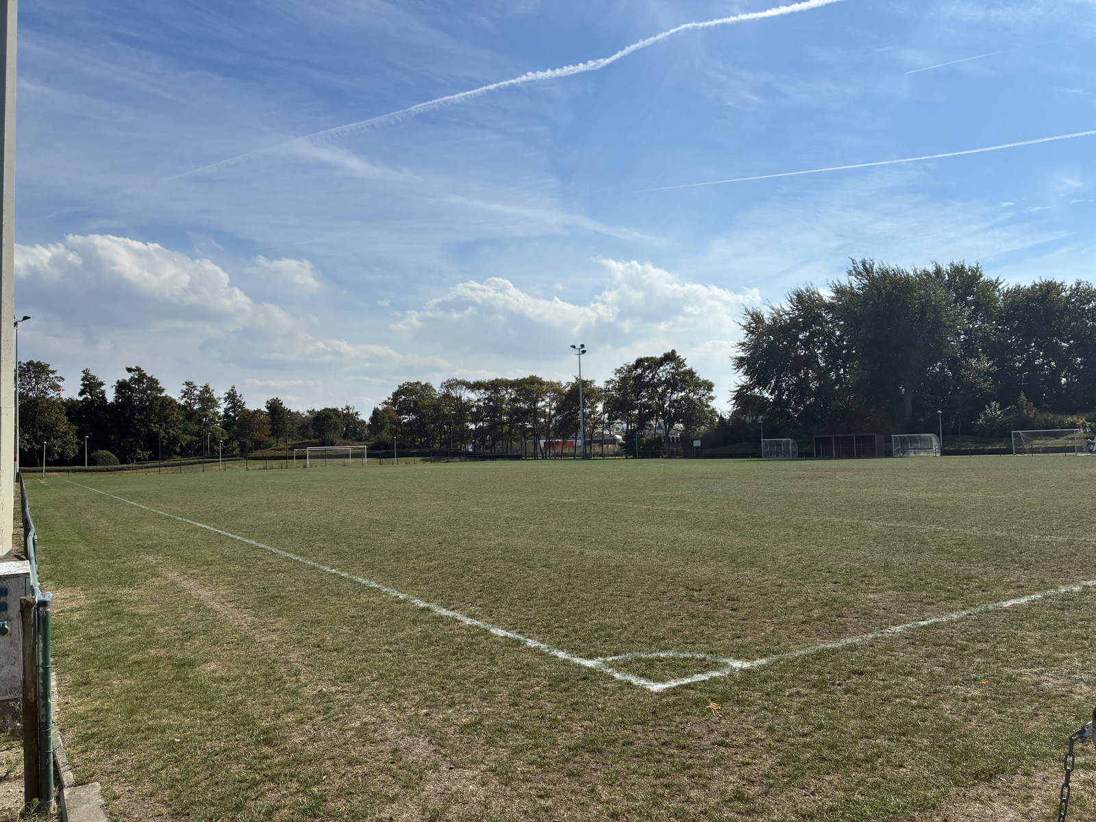 Voetbalveld B